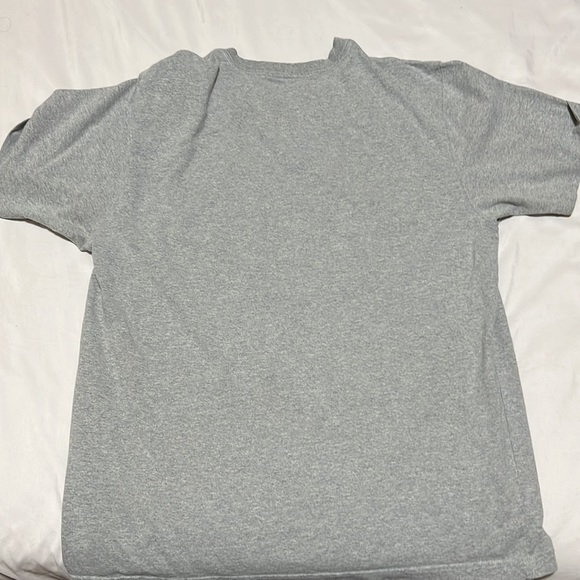 Grey carhart work shirt - Picture 2 of 2